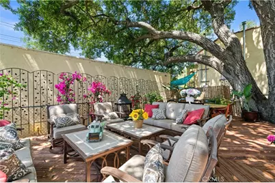 2427 N Verdugo, Glendale, CA 91208 - Photo 37
