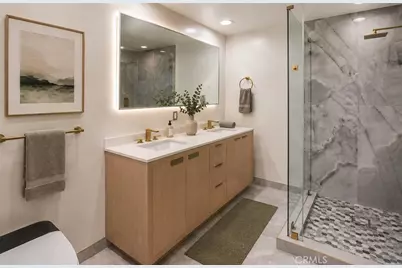 6917 Tyrone Avenue, Van Nuys, CA 91405 - Photo 17