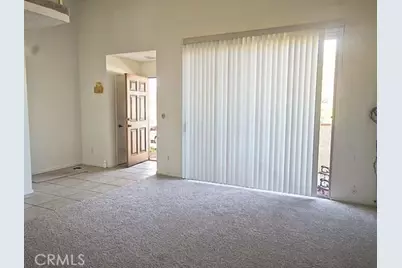 19545 Sherman, Los Angeles, CA 91335 - Photo 5