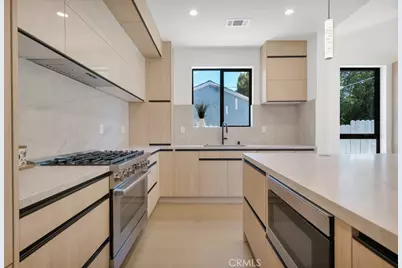 17534 Collins, Encino, CA 91316 - Photo 9