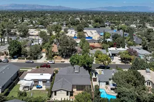 17534 Collins, Encino, CA 91316 - Photo 45