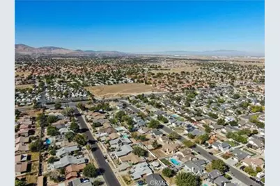 47 Vic Avenue R11, Palmdale, CA 93553 - Photo 35