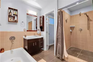 1812 W Riverside, Burbank, CA 91506 - Photo 17