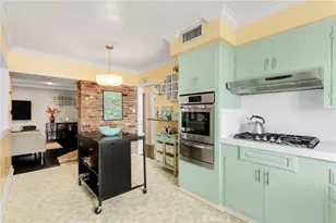 1812 W Riverside, Burbank, CA 91506 - Photo 9