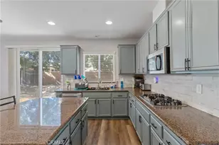 8823 Mora Ct, Lancaster, CA 93536 - Photo 17