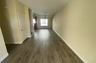 1075 N Maclay Ave, San Fernando, CA 91340 - Photo 5