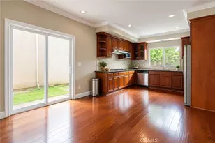 18811 Topham, Tarzana, CA 91335 - Photo 13