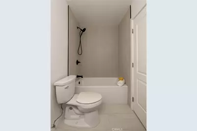 20134 Leadwell #307, Winnetka, CA 91306 - Photo 15