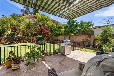 622 Comet Avenue, Simi Valley, CA 93065 - Photo 17