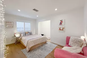 15722 Magnolia, Encino, CA 91436 - Photo 35