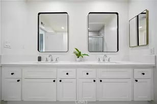 29950 Rolling Ridge Dr, Agoura Hills, CA 91301 - Photo 23
