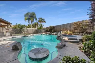 10300 Seneca Falls, Bakersfield, CA 93312 - Photo 7