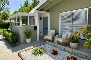 19110 Ave Of The Oaks, Newhall, CA 91321 - Photo 3