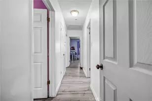 9402 Hickory, Los Angeles, CA 90002 - Photo 9