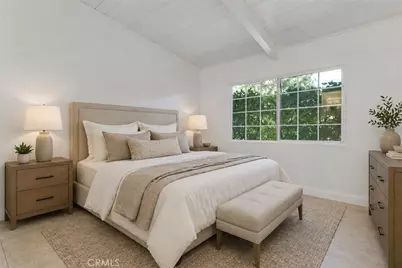 18027 Hatton Street, Reseda, CA 91335 - Photo 25