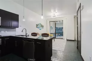 655 S Hope St, Los Angeles, CA 90017 - Photo 53