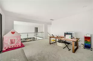 20244 W Albion Way, Porter Ranch, CA 91326 - Photo 17