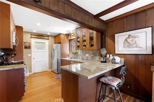 21008 Bandera, Woodland Hills, CA 91364 - Photo 15