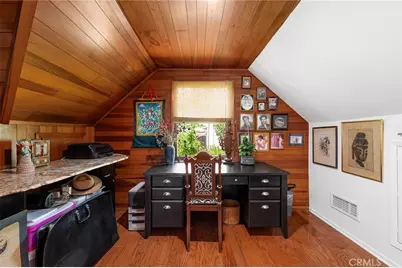21008 Bandera, Woodland Hills, CA 91364 - Photo 25