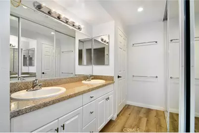 5515 Canoga Avenue #219, Woodland Hills, CA 91367 - Photo 11