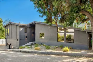 22250 Capulin Ct, Woodland Hills, CA 91364 - Photo 1