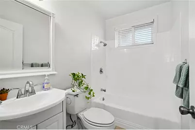 23142 Strathern, West Hills, CA 91304 - Photo 19