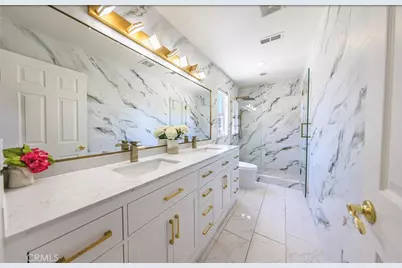 26518 Swan Lane, Canyon Country, CA 91387 - Photo 57
