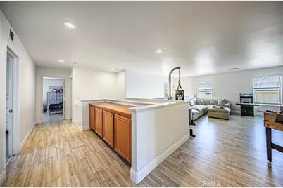 26518 Swan Lane, Canyon Country, CA 91387 - Photo 37