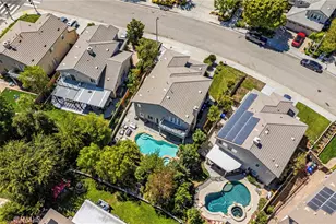 26518 Swan Ln, Canyon Country, CA 91387 - Photo 9