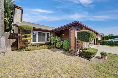 6714 Rhea, Los Angeles, CA 91335 - Photo 1