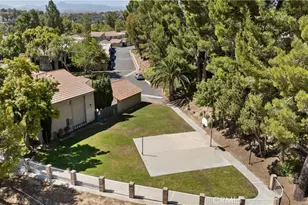 26914 Via Terraza, Saugus, CA 91350 - Photo 35