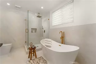 24320 Bessemer, Woodland Hills, CA 91367 - Photo 19
