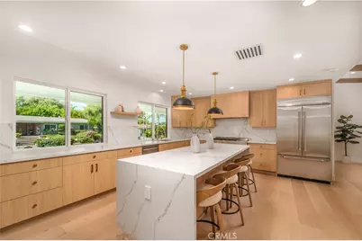 24320 Bessemer, Woodland Hills, CA 91367 - Photo 7