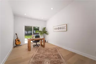24320 Bessemer, Woodland Hills, CA 91367 - Photo 29