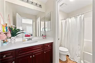 28453 Casselman Ln, Saugus, CA 91350 - Photo 21