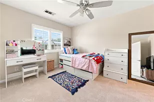 28453 Casselman Ln, Saugus, CA 91350 - Photo 19
