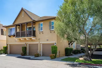 28453 Casselman Lane, Saugus, CA 91350 - Photo 3