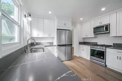 422 S Sycamore Avenue, Los Angeles, CA 90036 - Photo 11