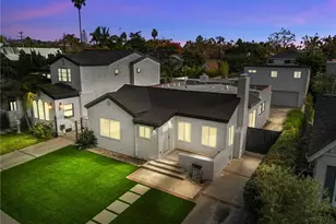 422 S Sycamore Ave, Los Angeles, CA 90036 - Photo 1