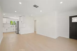 4938 Chimineas, Tarzana, CA 91356 - Photo 13