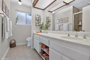 16029 Spur Ridge Rd, Sylmar, CA 91342 - Photo 25