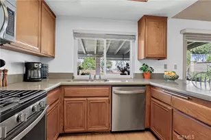 16029 Spur Ridge Rd, Sylmar, CA 91342 - Photo 13