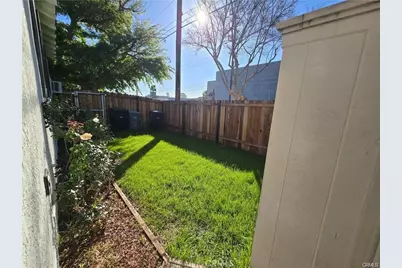 4001 W Verdugo Avenue, Burbank, CA 91505 - Photo 11