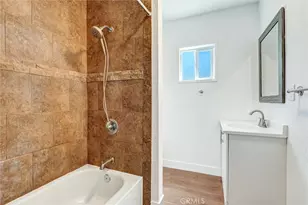 19549 Schoolcraft, Reseda, CA 91335 - Photo 13