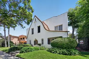 132 N La Peer Dr, Beverly Hills, CA 90211 - Photo 3
