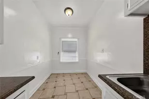 144 N La Peer Dr, Beverly Hills, CA 90211 - Photo 11
