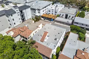 144 N La Peer Dr, Beverly Hills, CA 90211 - Photo 37