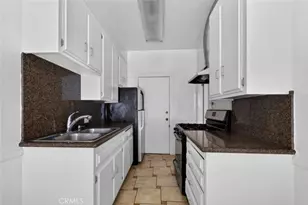 144 N La Peer Dr, Beverly Hills, CA 90211 - Photo 25
