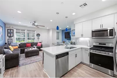 215 Red Brick, Simi Valley, CA 93065 - Photo 9