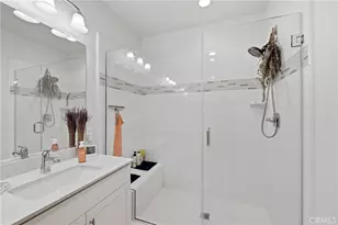 215 Red Brick, Simi Valley, CA 93065 - Photo 19
